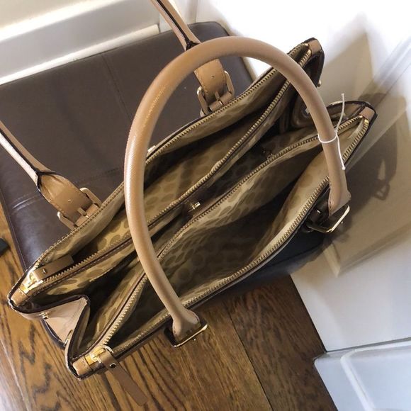 KATE SPADE Tan Leather Two Handle Triple Compartment Expanding Shoulder Bag - Picture 10 of 16